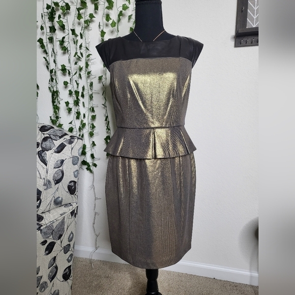 💚HP💚NWT Cynthia Steffe Gold Peplum Bodycon Mini Dress With Black Leather - Picture 1 of 8